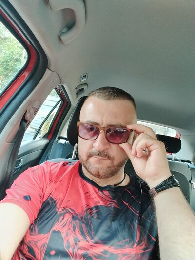  -,   Vasili, 40 ,   ,   