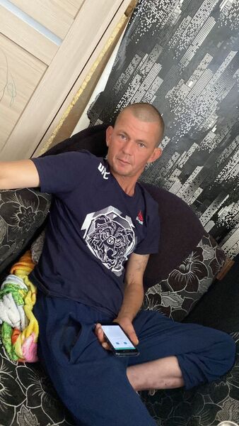  ,   Aleks, 31 ,   ,   