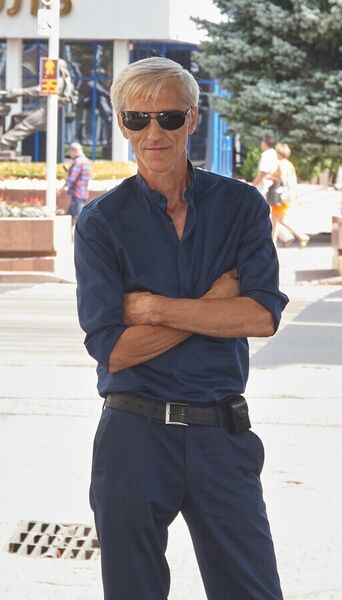  ,   ALEX, 61 ,   ,   