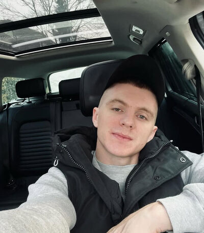  ,   Artem, 25 ,   ,   