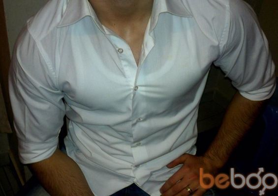  ,   Leon, 34 ,   