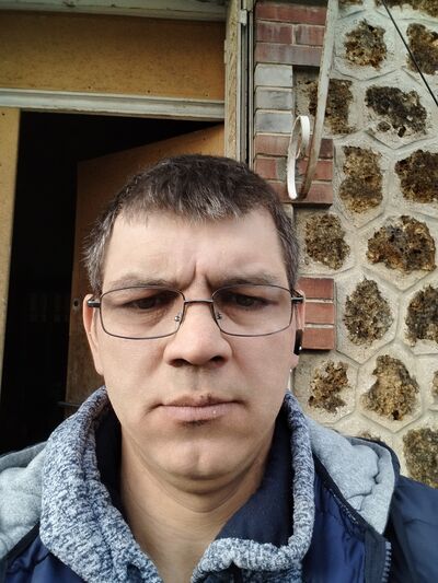  ,   Ivan, 42 ,   ,   