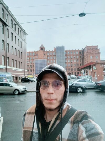  -,   Danyl, 25 ,   ,   