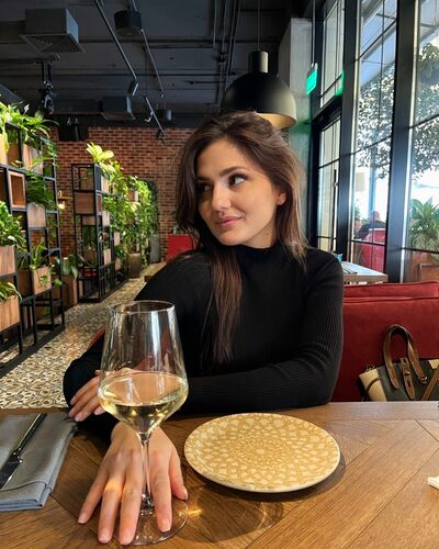 ,   Kittyy, 28 ,   ,   , c , 