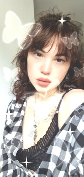  ,   Hellena, 27 ,   ,   