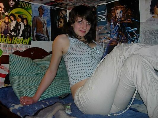  ,   Roxie, 35 ,   ,   , c , 