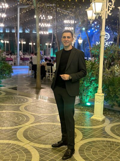  ,   David, 37 ,   ,   , c , 