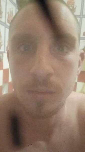 ,   Nils, 32 ,   ,   