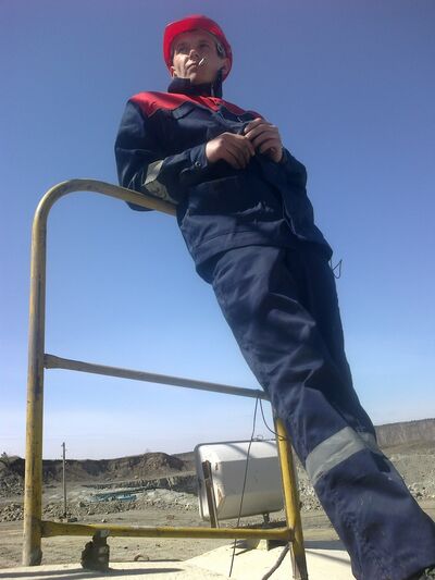  ,   Igor, 40 ,   ,   , c , 