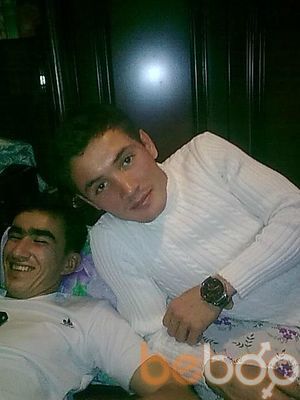  ,   Eldar, 36 ,  