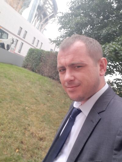  ,   Maxim, 33 ,   ,   , c 