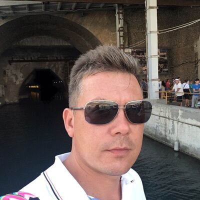  ,   Petr, 48 ,   ,   