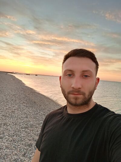  ,   Uyri, 24 ,   ,   