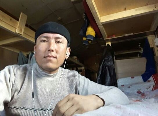 ,   Bobur, 39 ,   ,   , c , 