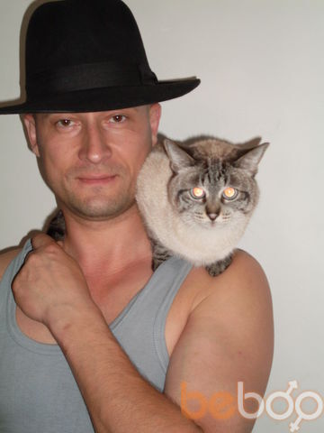  -,   Kosta, 54 ,   