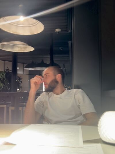  ,   Misha, 24 ,   ,   