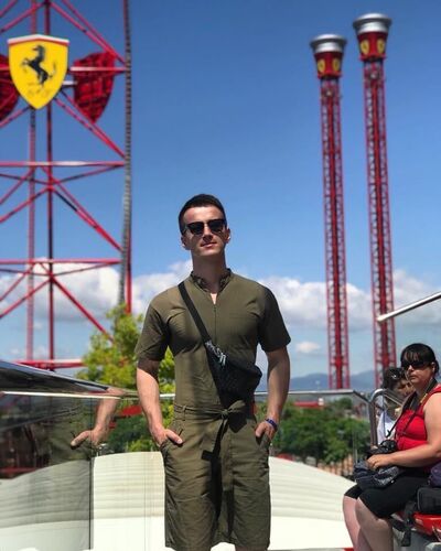  ,   Viktor, 31 ,   ,   , 