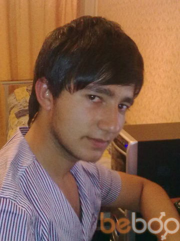  ,   Kenan, 32 ,   ,   , c 