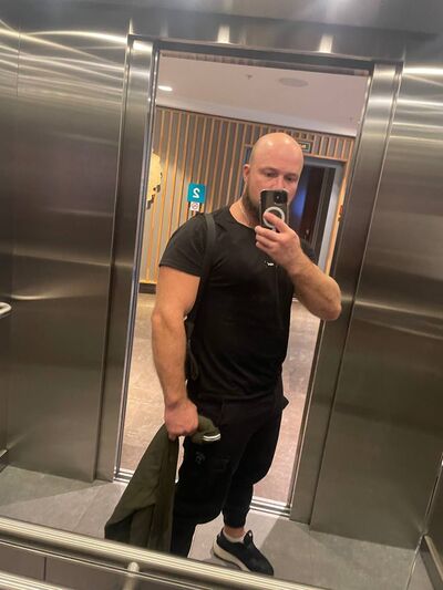  ,   Alex, 35 ,   ,   