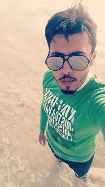  ,   Anouar, 29 ,   ,   , c 