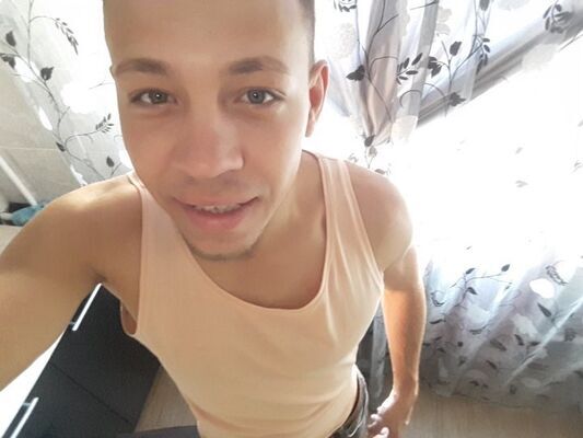 ,   Ruslan, 33 ,   ,   , c 