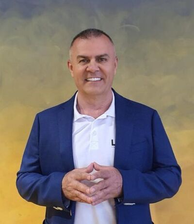  Backa Topola,   , 56 ,   ,   , c 