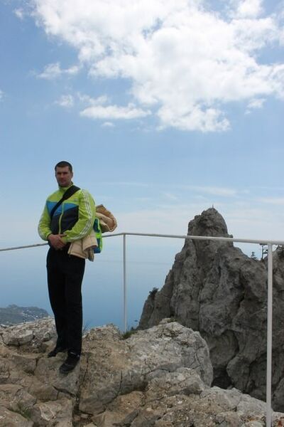  ,   Dima, 37 ,   