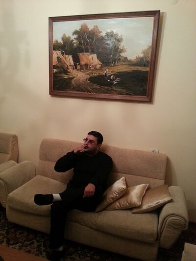  ,   Artur, 40 ,   