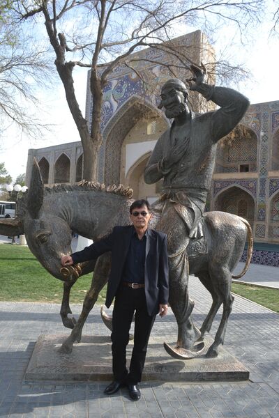  ,   Bahtiar, 64 ,   ,   , c 