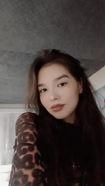  ,   Sabina, 21 ,   ,   , 