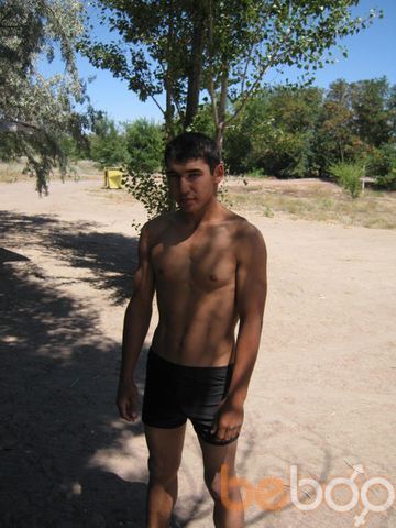  ,   Erlan, 42 ,   ,   , c 