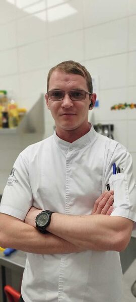  ,   Andrey, 32 ,   ,   