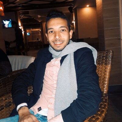 ,   Zak, 29 ,   ,   
