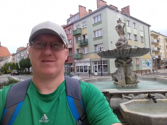  ,   KorbenDallas, 43 ,  