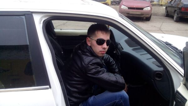   ,   Anton, 37 ,     , c 