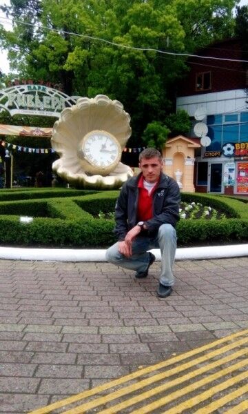  12487029  Andrey, 45 ,    
