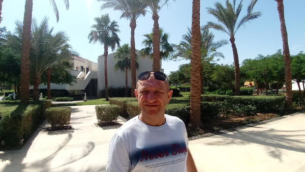  ,   Dmitrij, 47 ,   ,   , c 