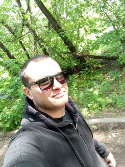   ,   No Name, 32 ,   ,   