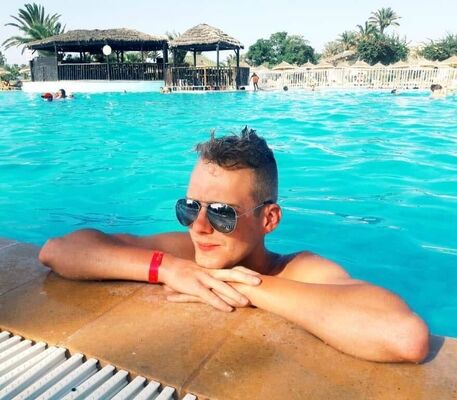  Bielany Wroclawskie,   Kuba, 31 ,   ,   