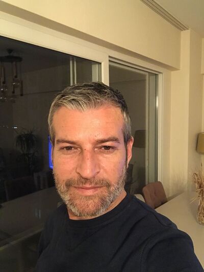  ,   Ali, 44 ,   ,   