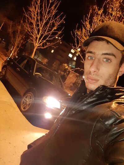  -,   Artak, 27 ,   ,   