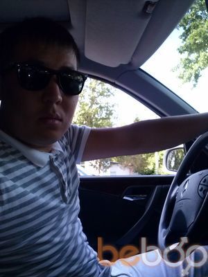  -,   Macho, 37 ,   