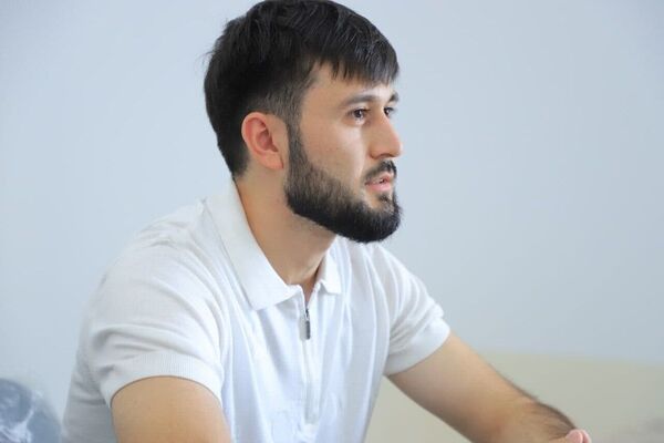  ,   Baxti, 30 ,   ,   