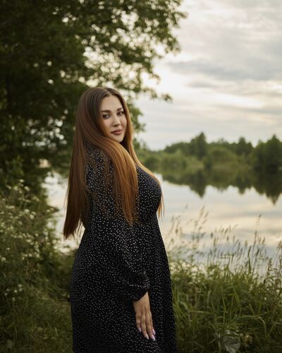 ,   Alexandra, 28 ,  
