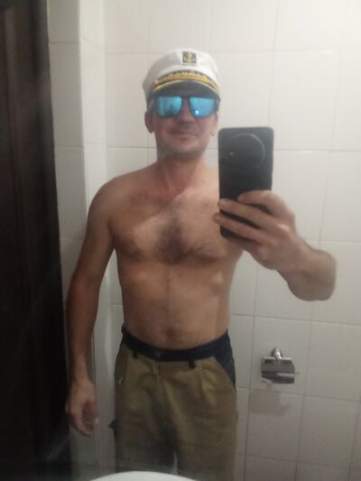  ,   Alexey, 35 ,   ,   , c , 