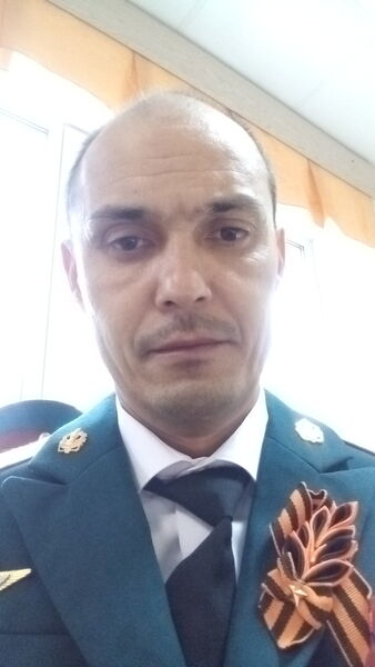  ,   Oleg, 40 ,   ,   