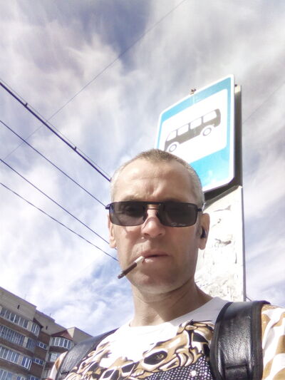  ,   Maxim, 44 ,   c 