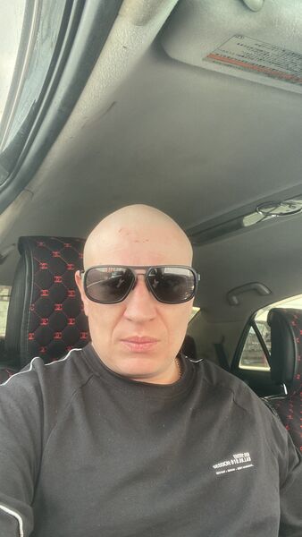  ,   Ivan, 39 ,   ,   