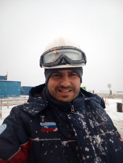  Cacak,   Miki, 40 ,   ,   , c 