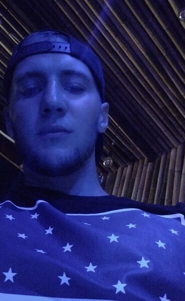  ,   Vadim, 32 ,   ,   